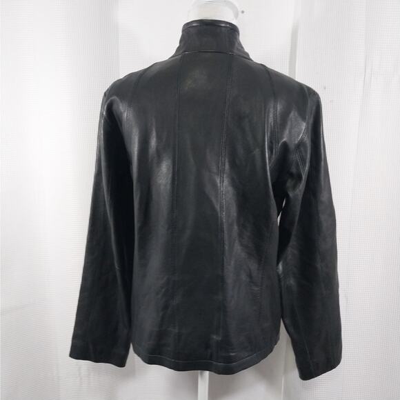 NINE WEST! SLEEK & SUPPLE BLACK GENUINE LEATHER ZIPPER FRONT JACKET, COAT! SZ M - Picture 9 of 13